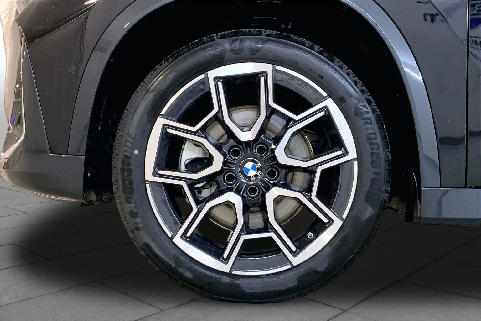 New 2026 BMW X1 xDrive28i w/ Technology Package AWD/4WD image 11