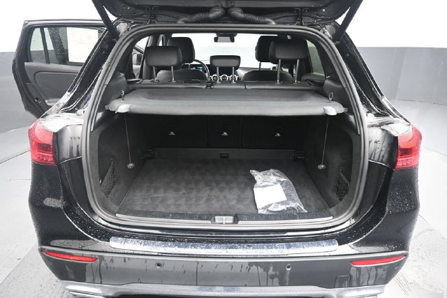 Used 2025 Mercedes-Benz GLA 250 4MATIC image 19