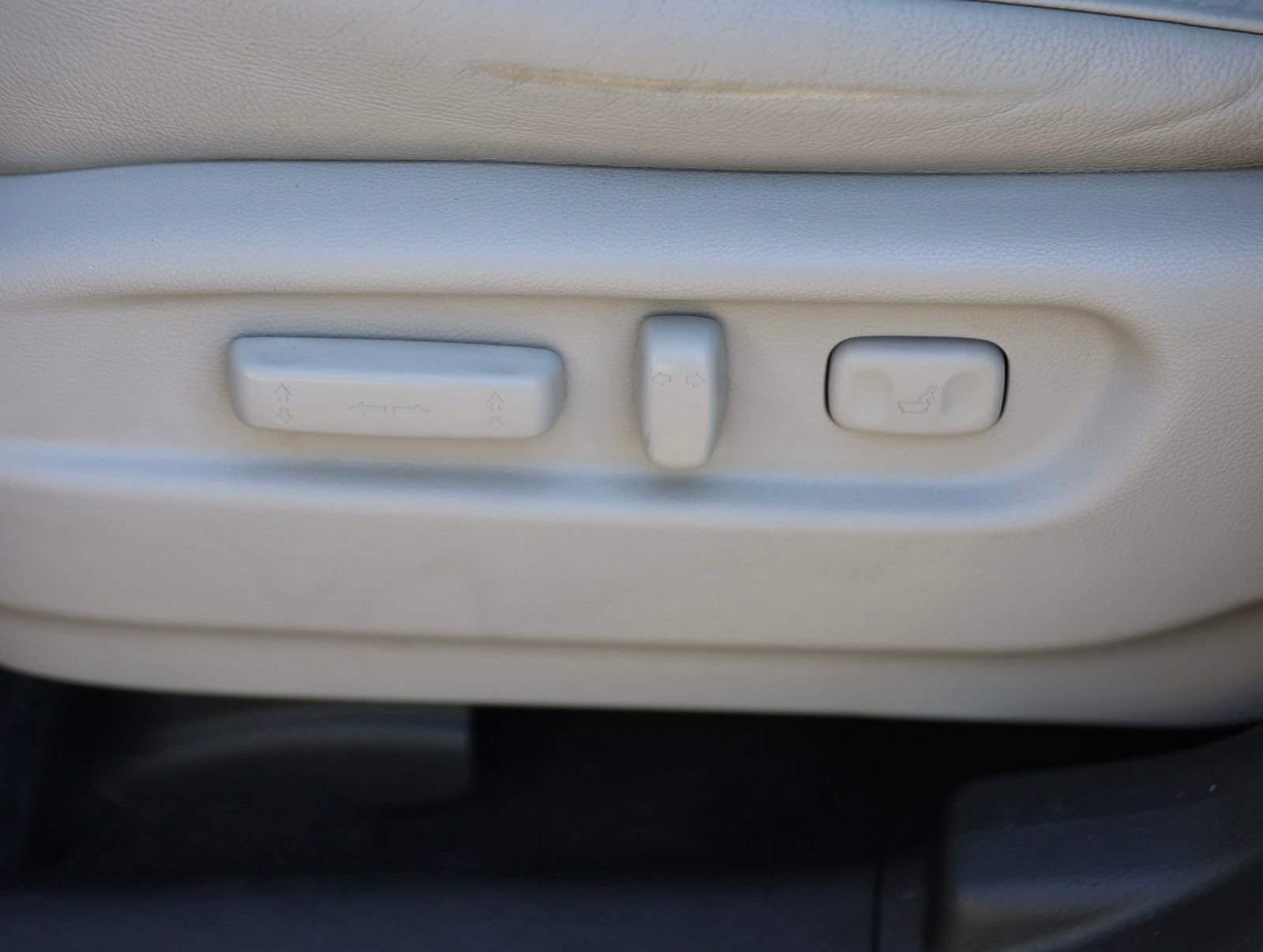 Used 2017 Honda Pilot Elite image 19
