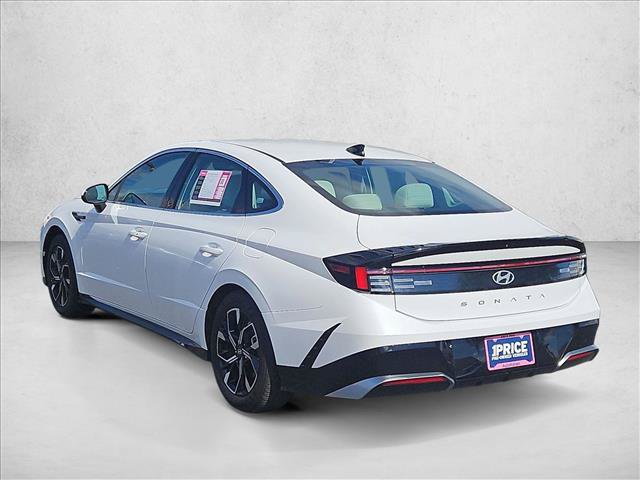 Used 2025 Hyundai Sonata SEL FWD image 9