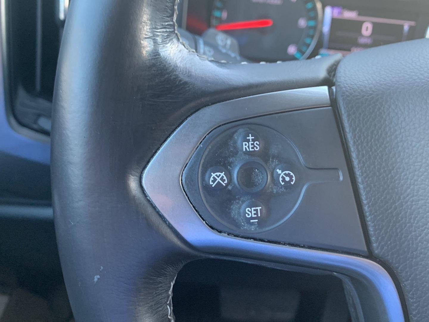 Used 2018 Chevrolet Silverado 1500 LT w/ All Star Edition AWD/4WD image 12