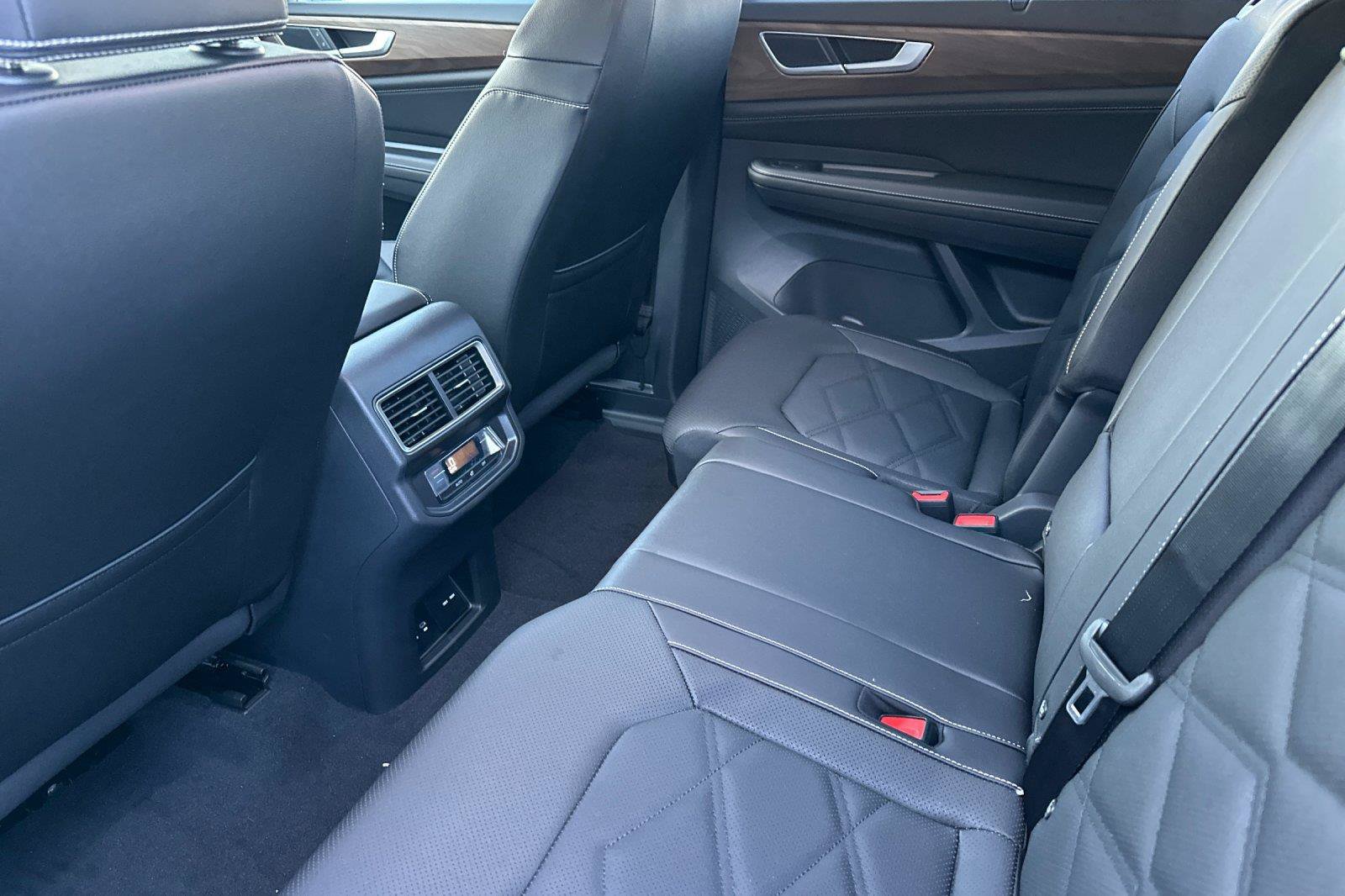 New 2026 Volkswagen Atlas SE AWD/4WD image 11
