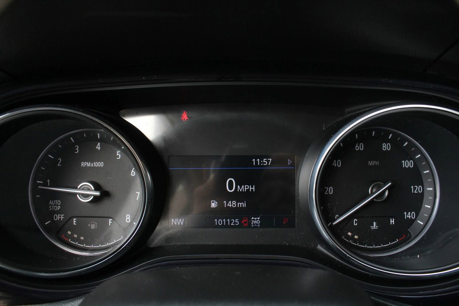 Used 2022 Buick Encore GX Select w/ Sport Touring Package AWD/4WD image 27