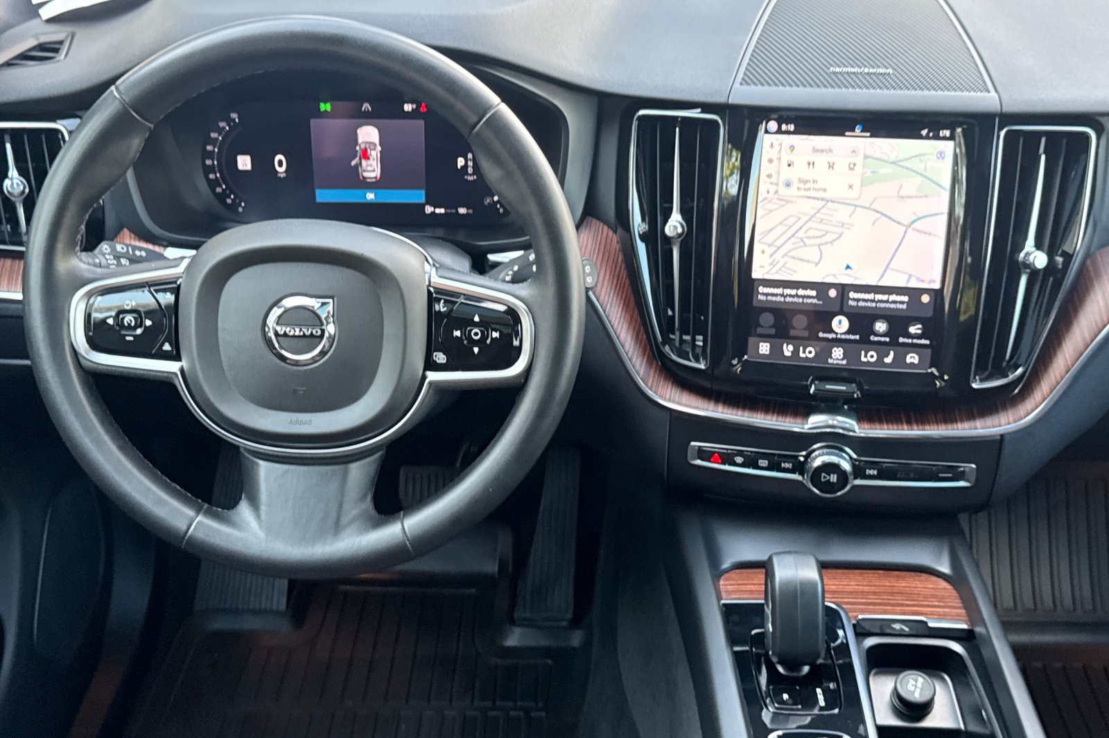 Certified 2023 Volvo XC60 B5 Plus w/ Protection Package Premier FWD image 16