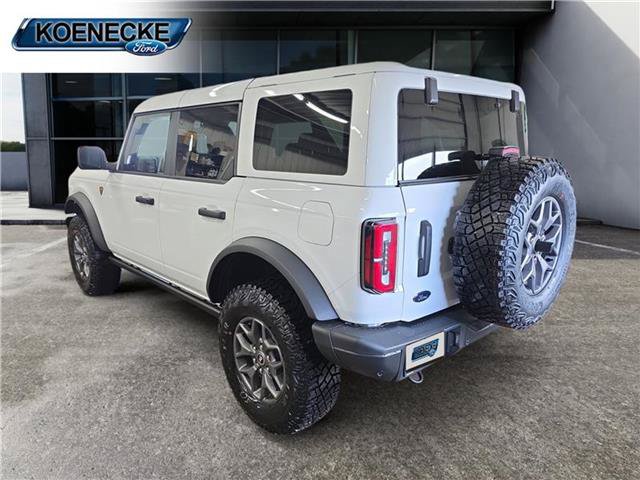 New 2025 Ford Bronco Badlands AWD/4WD image 3
