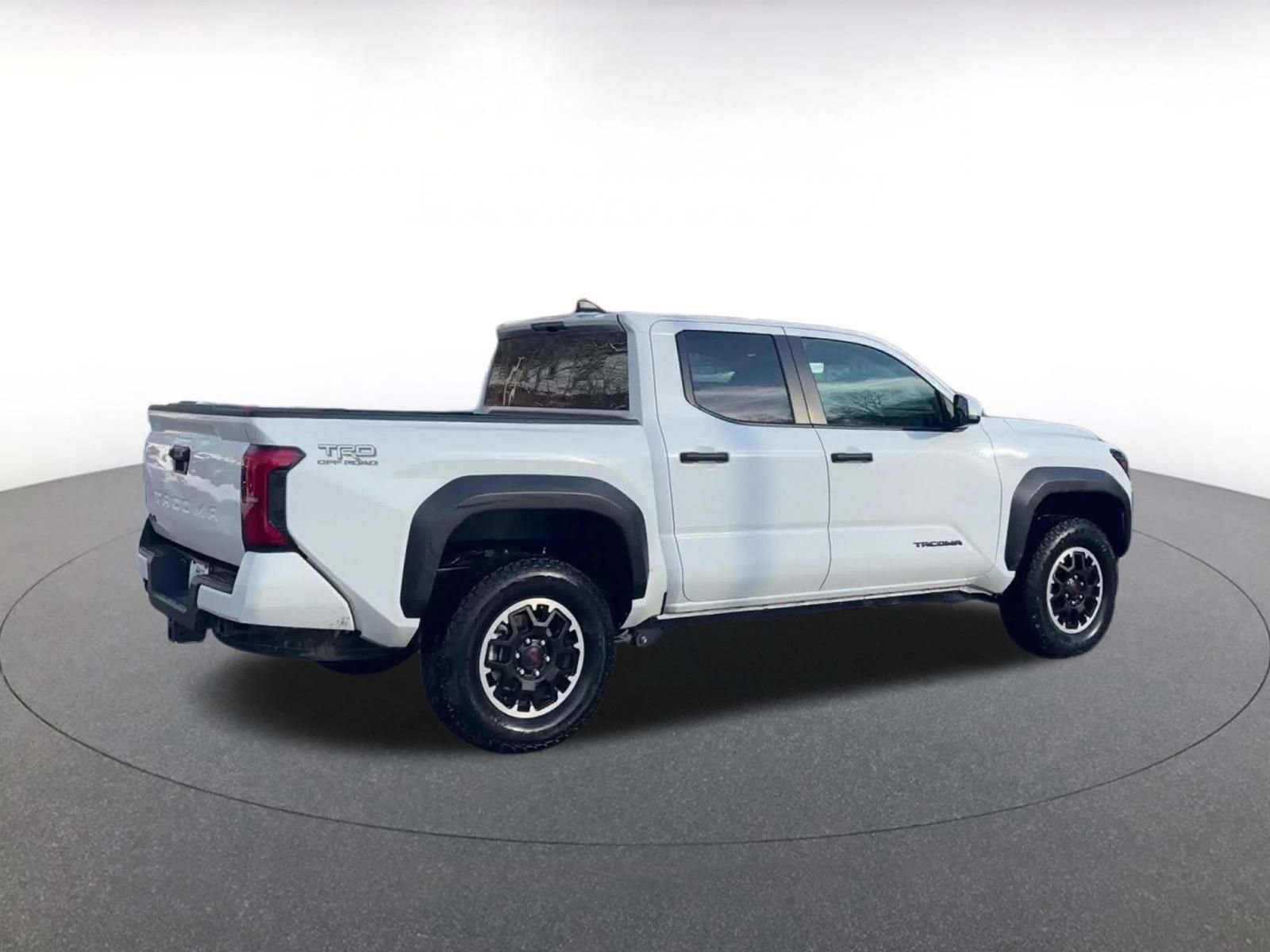 Used 2025 Toyota Tacoma TRD Off-Road image 14