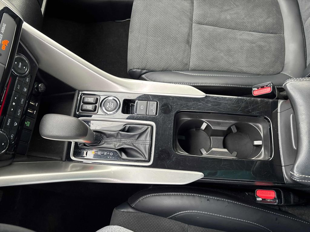 Used 2025 Mitsubishi Eclipse Cross SE image 20