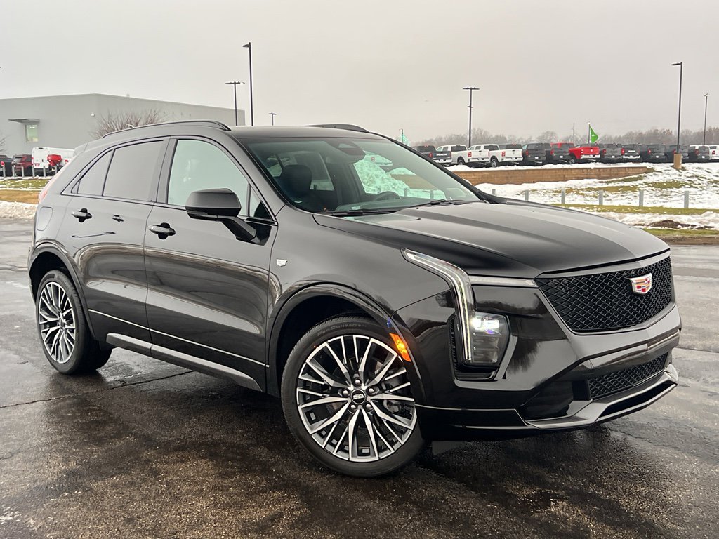 Used 2024 Cadillac XT4 Sport image 6
