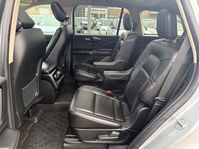 Certified 2023 Lincoln Aviator Standard w/ Premium Package image 30