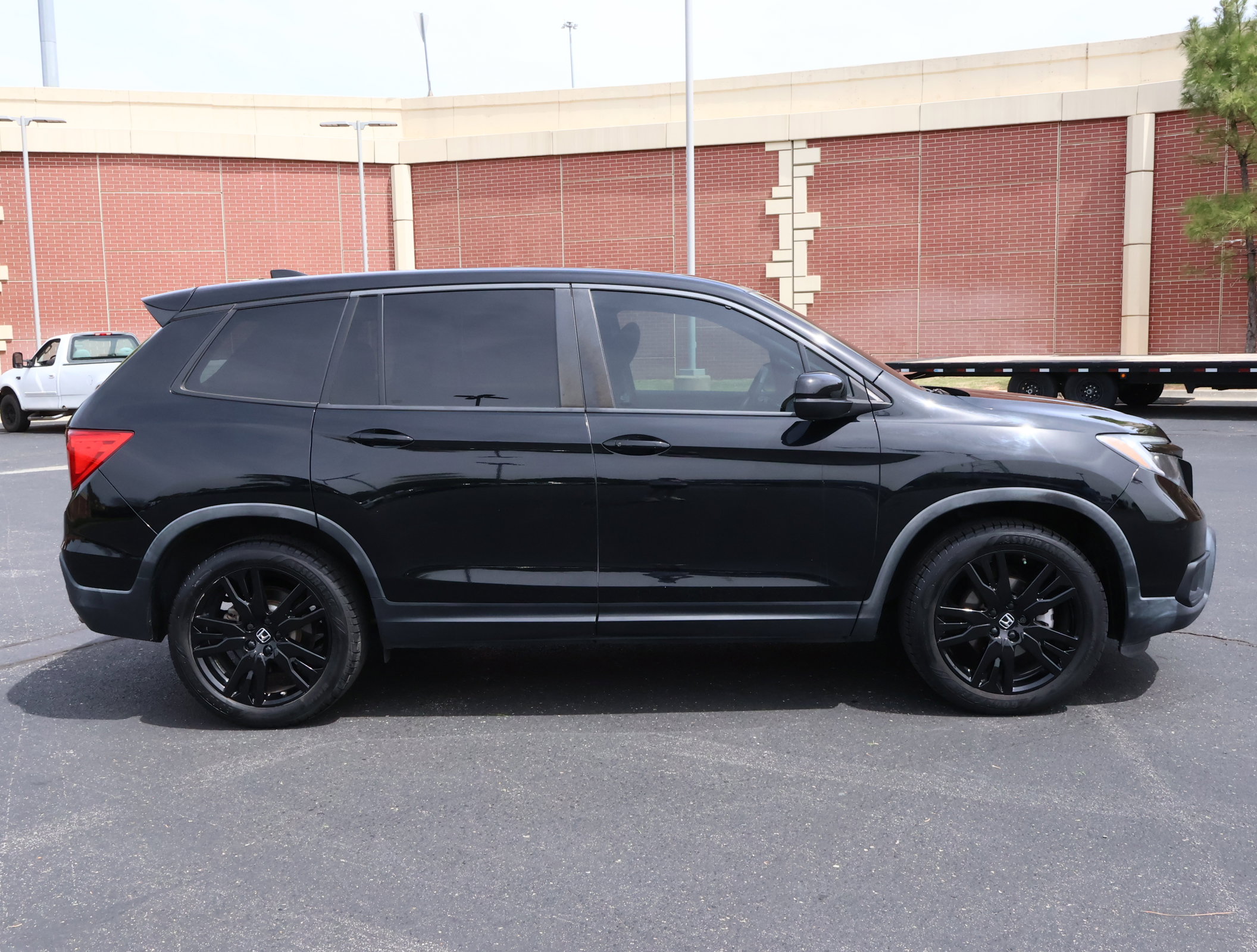 Used 2021 Honda Passport Sport image 29