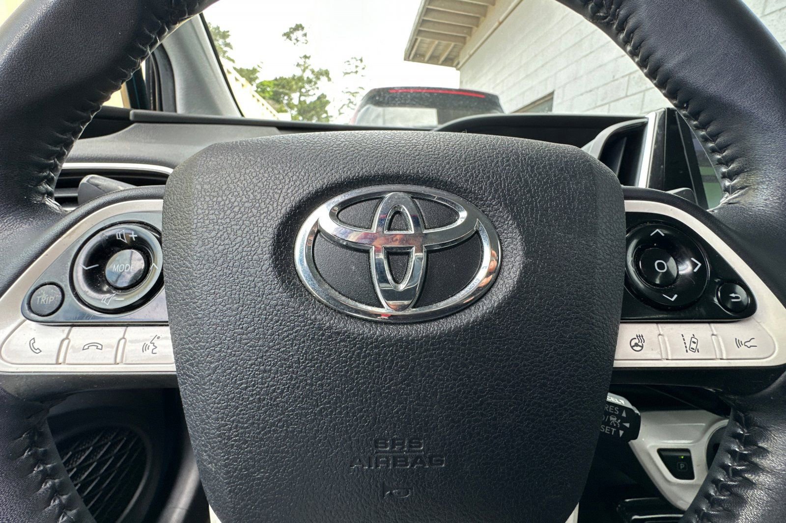 Used 2017 Toyota Prius Prime Advanced w/ Protection Package FWD image 21