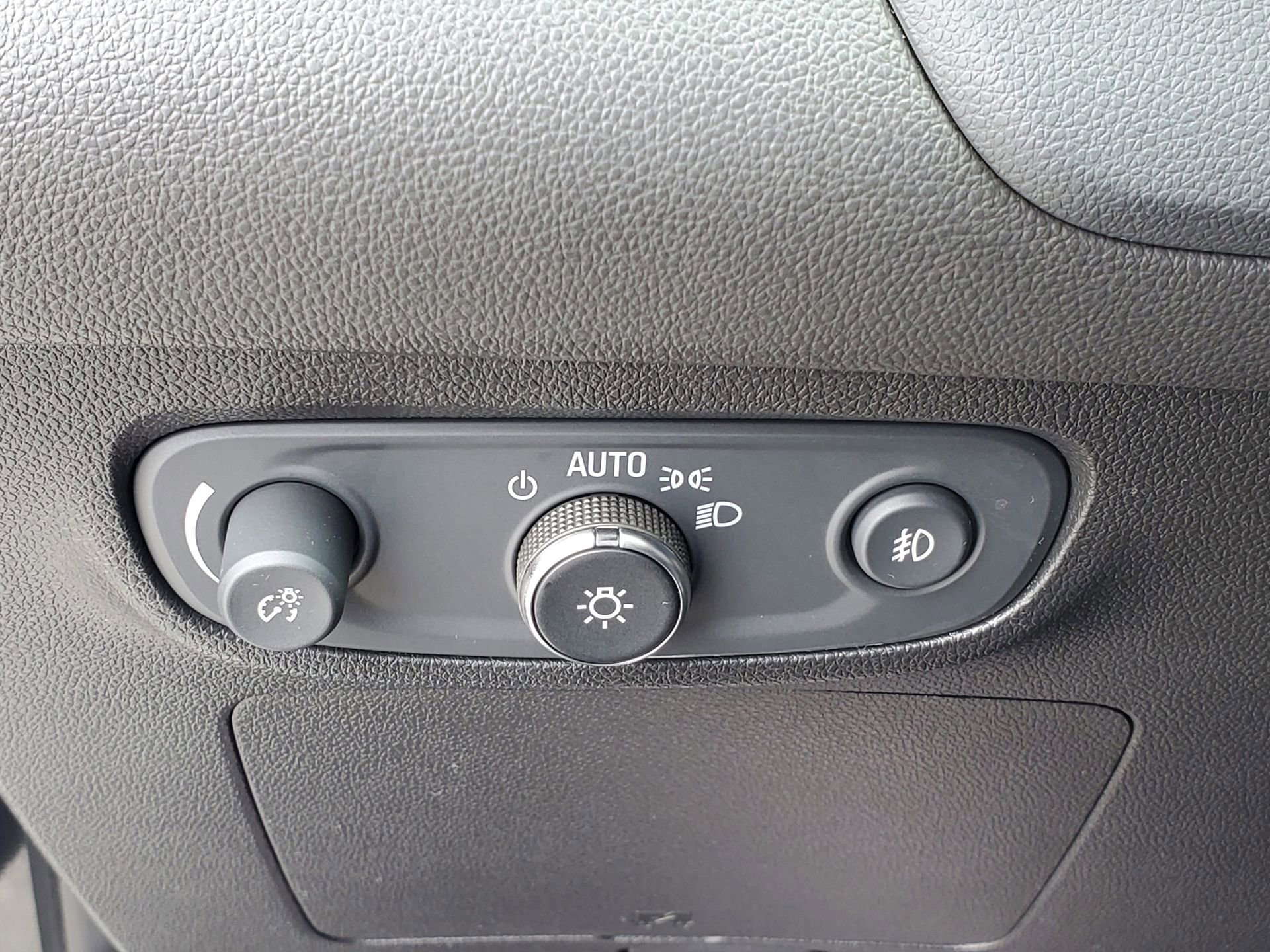 Used 2021 Buick Encore GX Preferred image 19