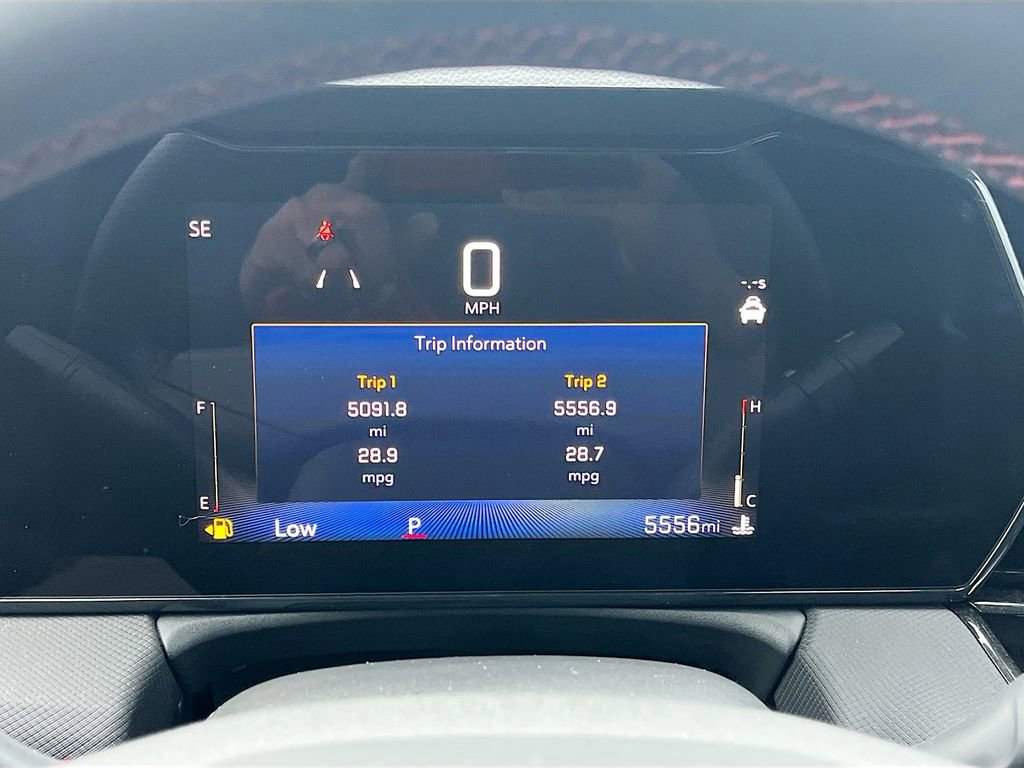 Used 2025 Chevrolet TrailBlazer RS w/ Convenience Package FWD image 12