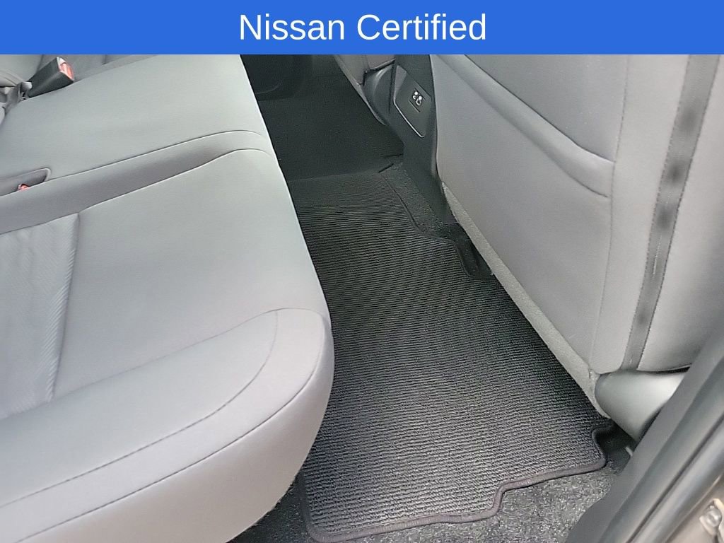 Used 2025 Nissan Frontier S image 38