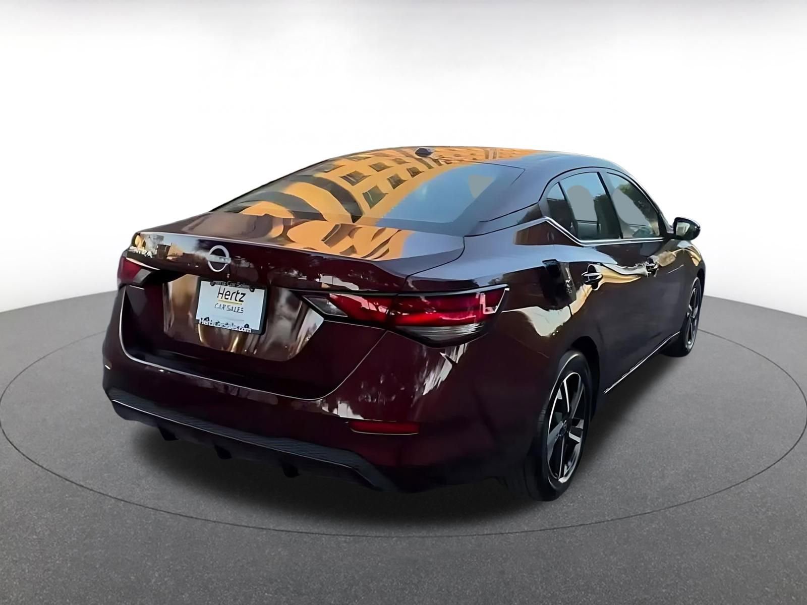 Used 2025 Nissan Sentra SV image 13