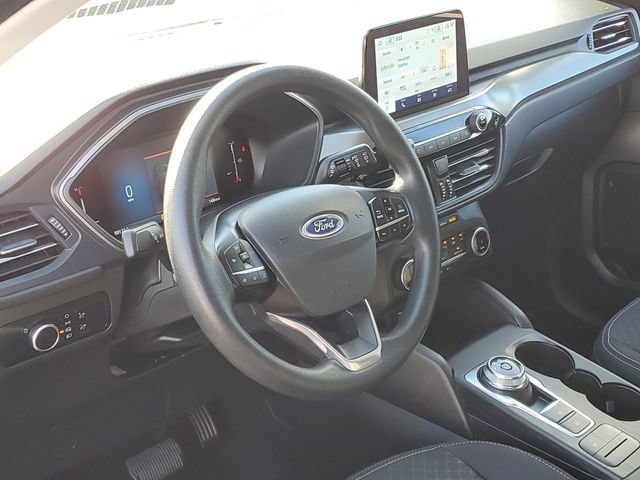 Certified 2025 Ford Escape Active FWD image 9