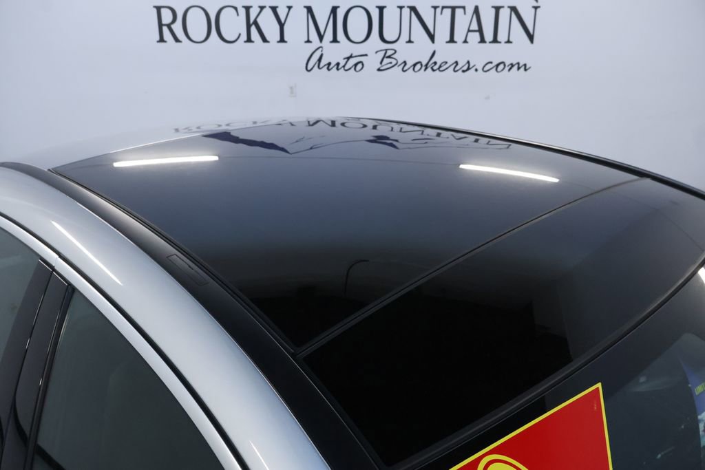 Used 2022 Mercedes-Benz A 220 4MATIC w/ Premium Package Lite image 12