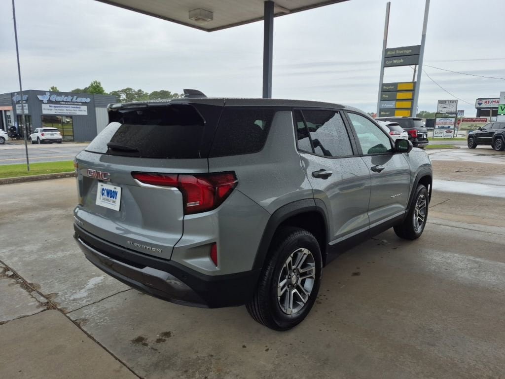 New 2026 GMC Terrain Elevation w/ Technology Package II FWD image 5