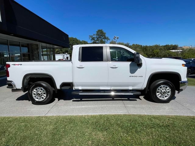 Used 2024 Chevrolet Silverado 2500 LT image 24