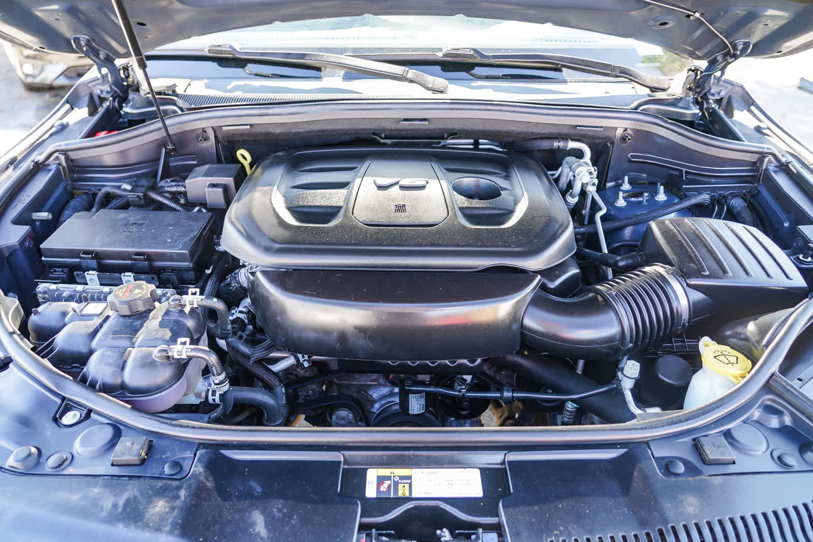 Used 2018 Dodge Durango GT image 25