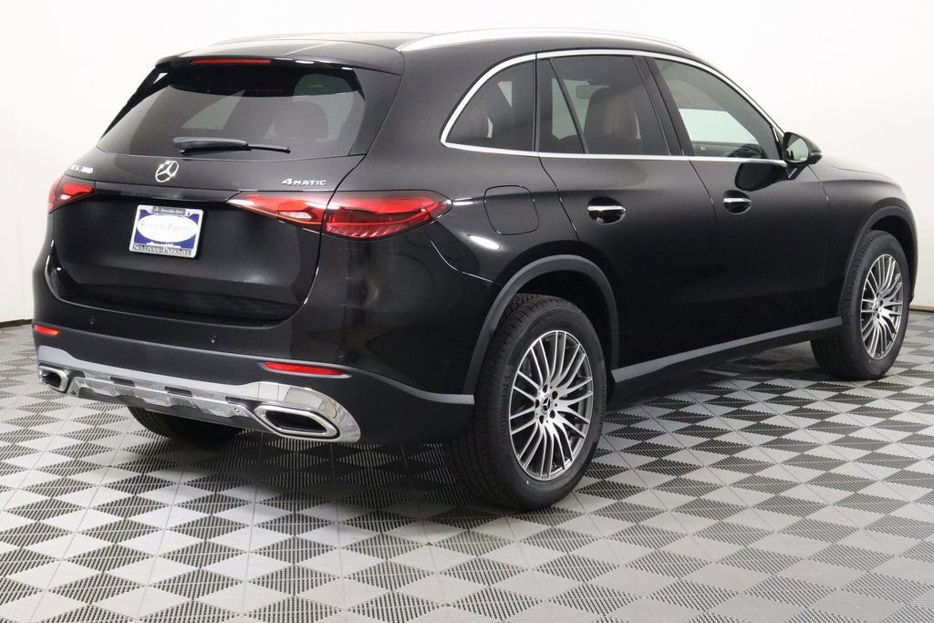 Used 2026 Mercedes-Benz GLC 300 4MATIC image 10