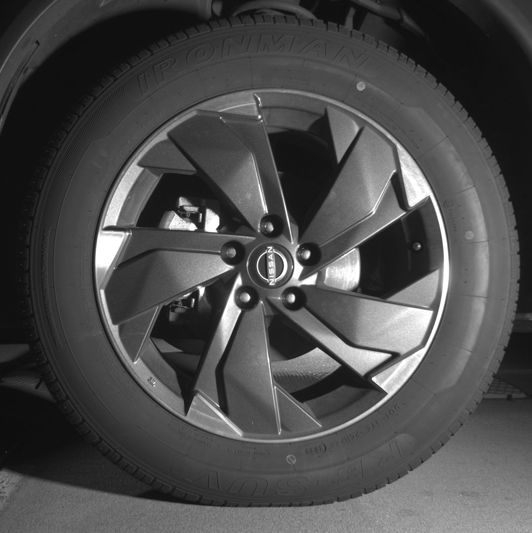 Used 2025 Nissan Rogue SV AWD/4WD image 12