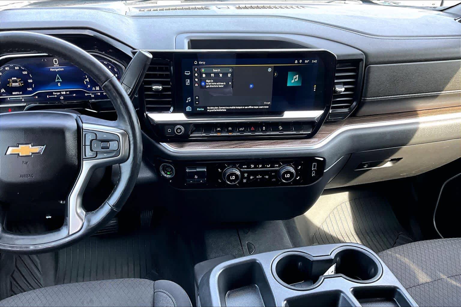 Used 2022 Chevrolet Silverado 1500 LT AWD/4WD image 7