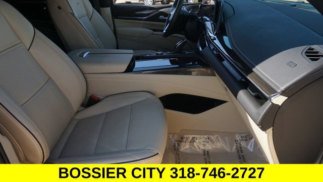 Certified 2024 Cadillac Escalade ESV Premium Luxury w/ Performance Package RWD image 31