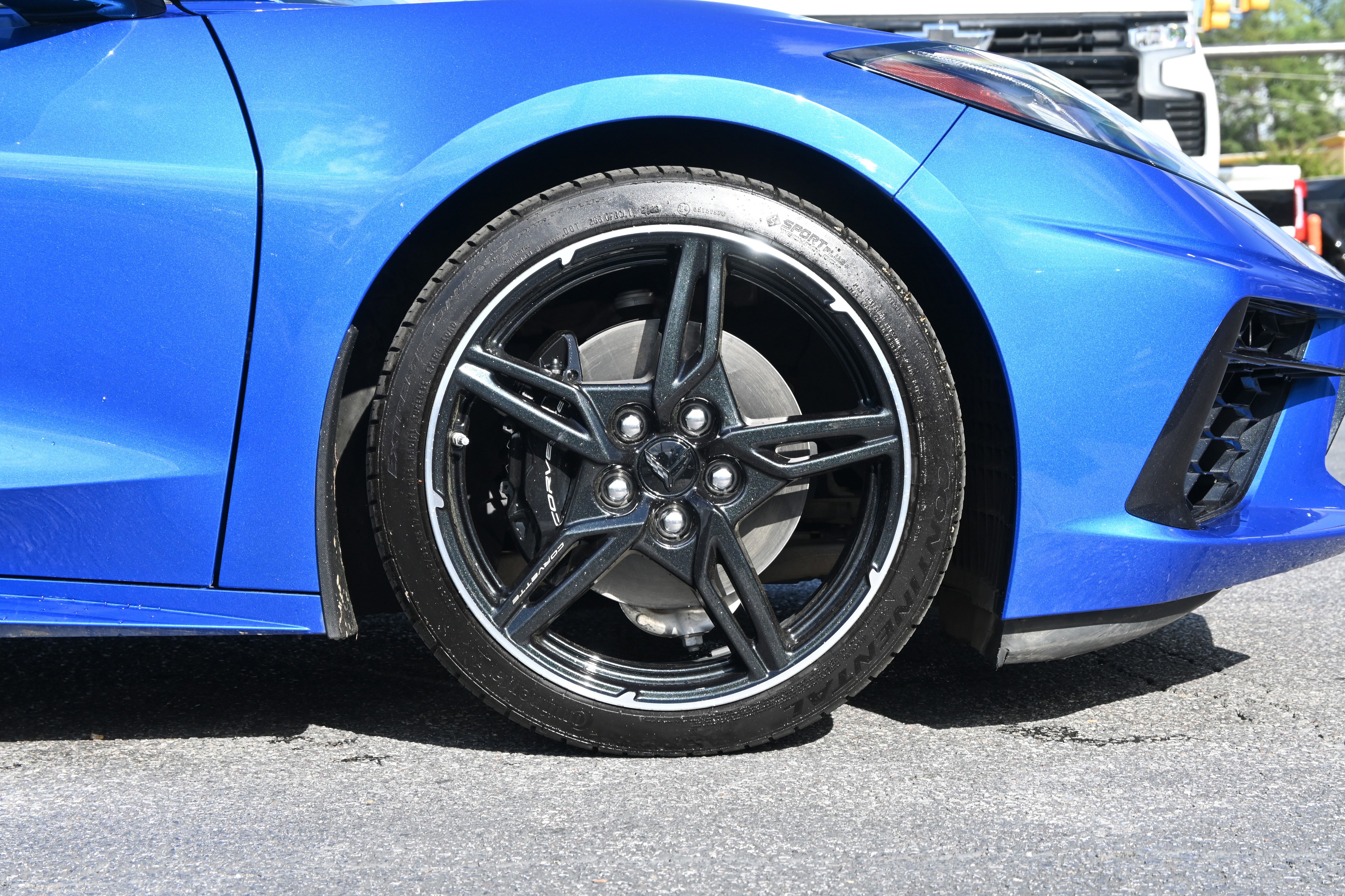 Used 2020 Chevrolet Corvette Stingray Coupe w/ 1LT RWD image 13