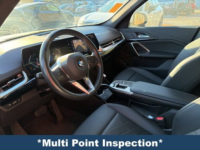 Used 2025 BMW X1 xDrive28i image 4