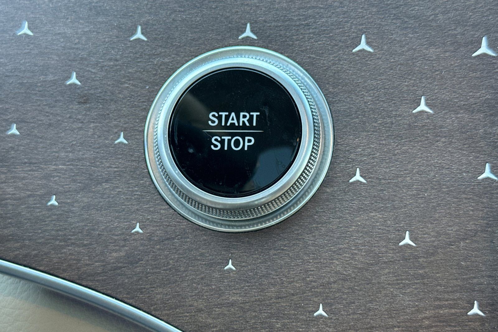 Used 2023 Mercedes-Benz EQS 450+ SUV image 27