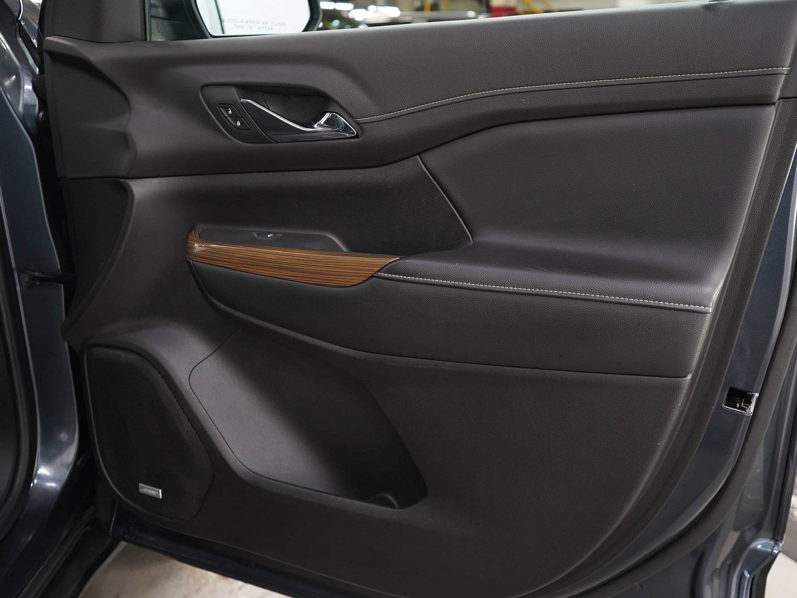 Used 2019 GMC Acadia SLE w/ Driver Alert Package I AWD/4WD image 9