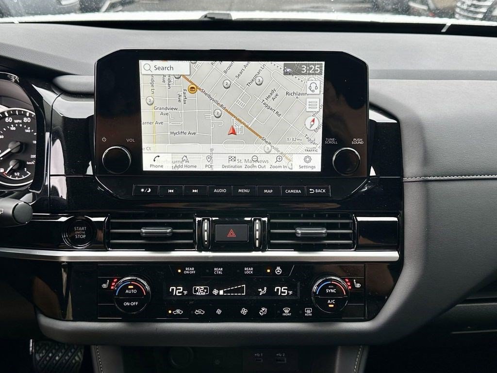 Certified 2025 Nissan Pathfinder SL AWD/4WD image 26