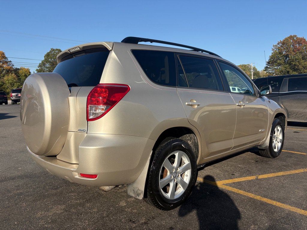 Used 2008 Toyota RAV4 Limited AWD/4WD image 6