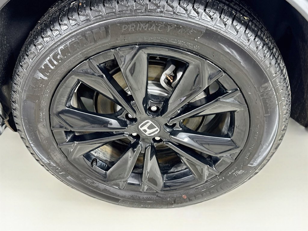 Used 2026 Honda CR-V Sport Touring image 42