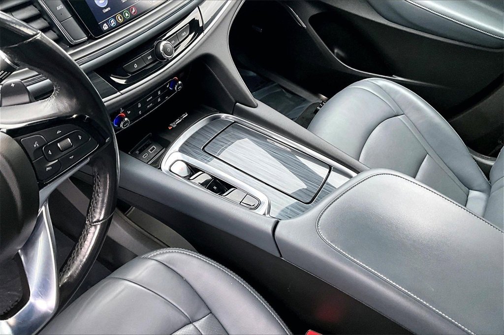 Certified 2022 Buick Enclave Essence w/ Experience Buick Package image 16