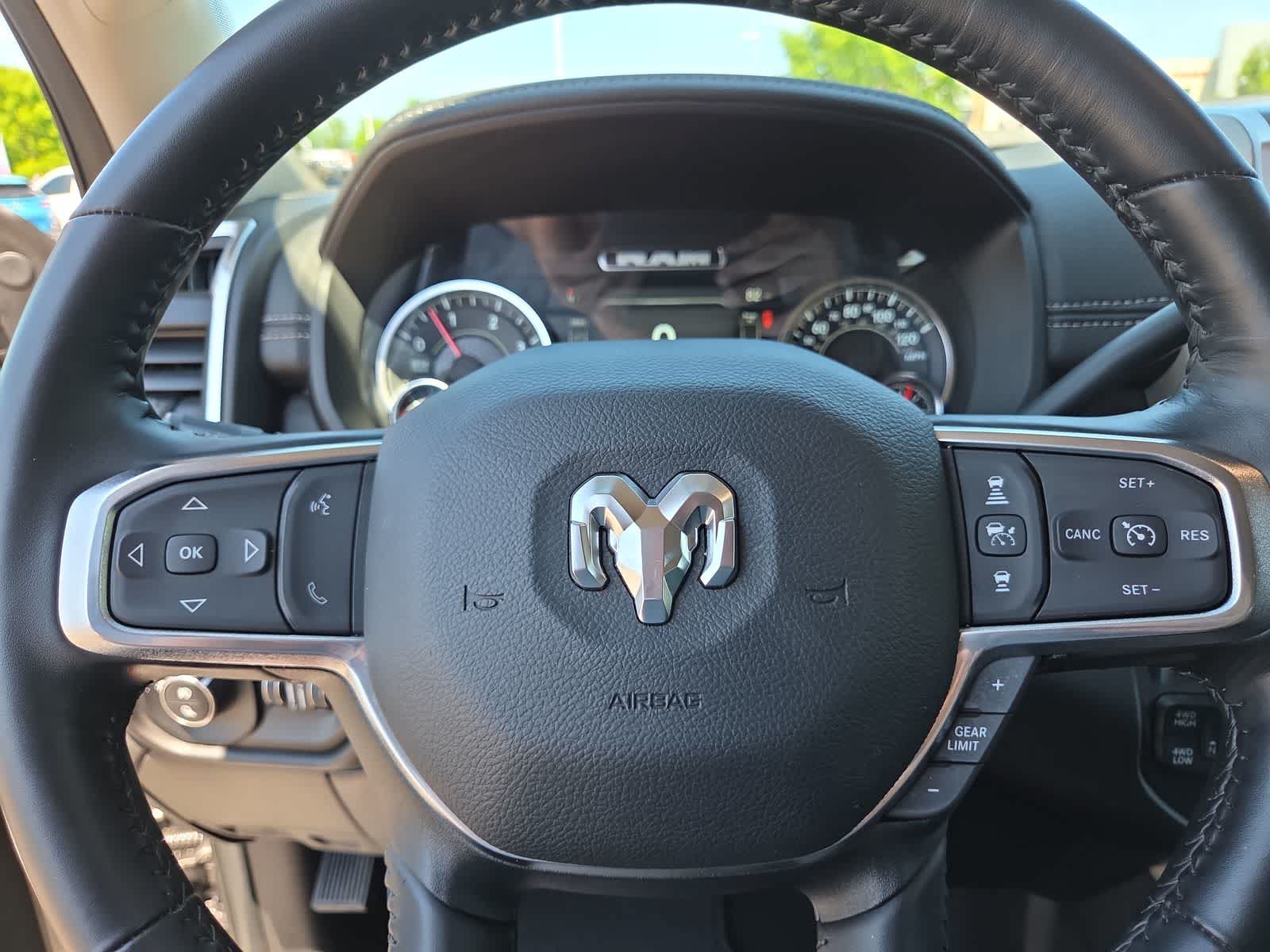 Used 2024 RAM 2500 Laramie w/ Safety Group AWD/4WD image 23