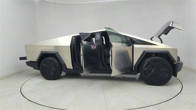 Used 2024 Tesla Cybertruck Cyberbeast image 66