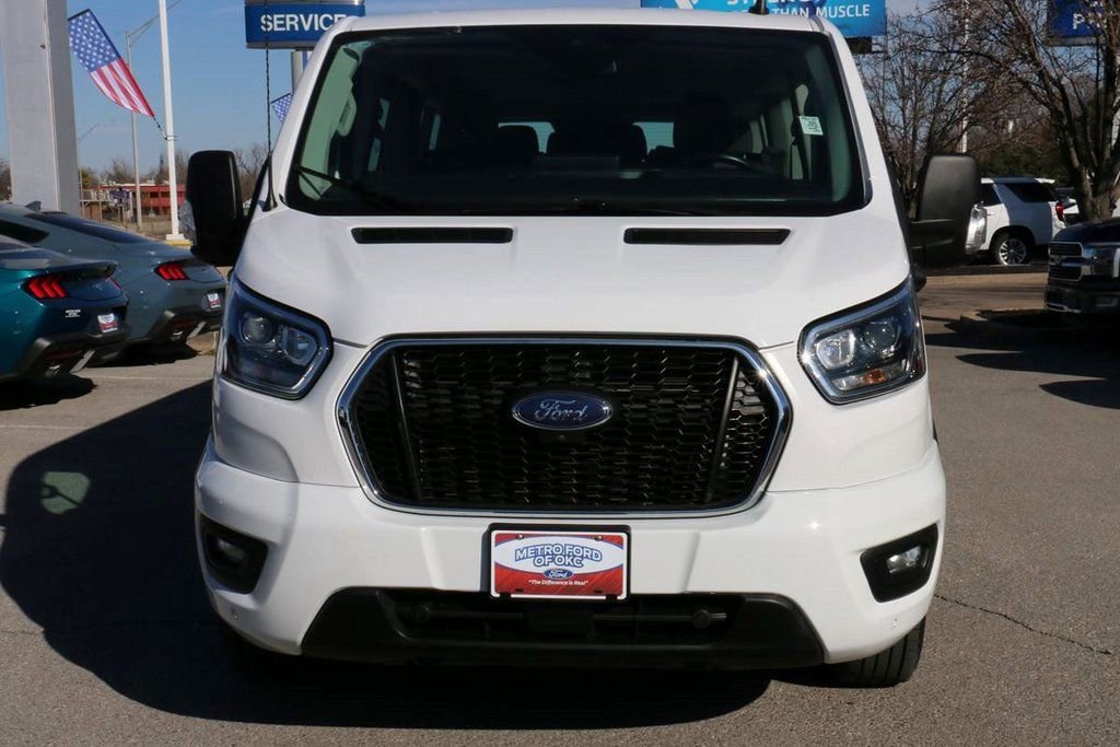 Used 2023 Ford Transit 350 XLT image 3