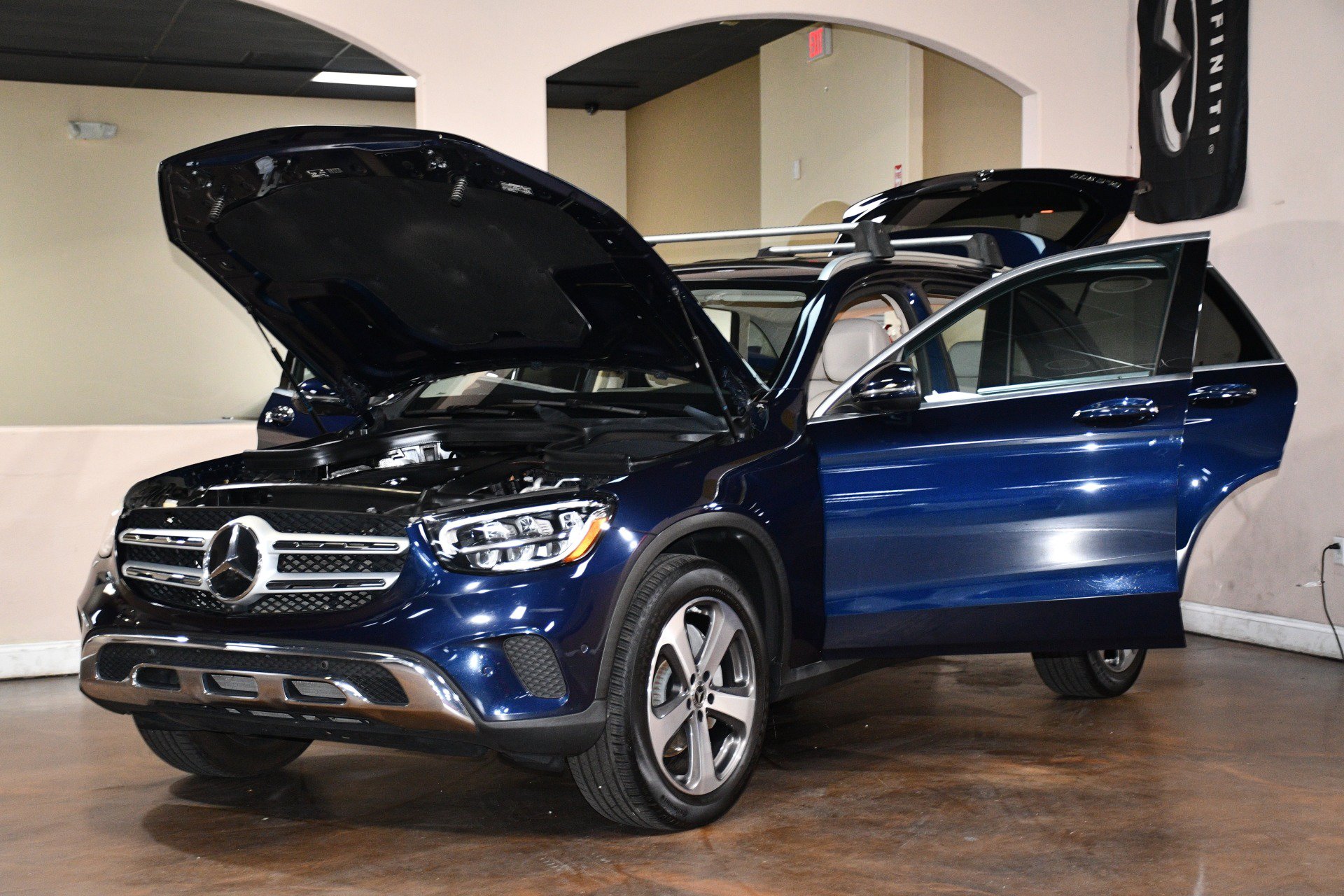 Used 2022 Mercedes-Benz GLC 300 image 90