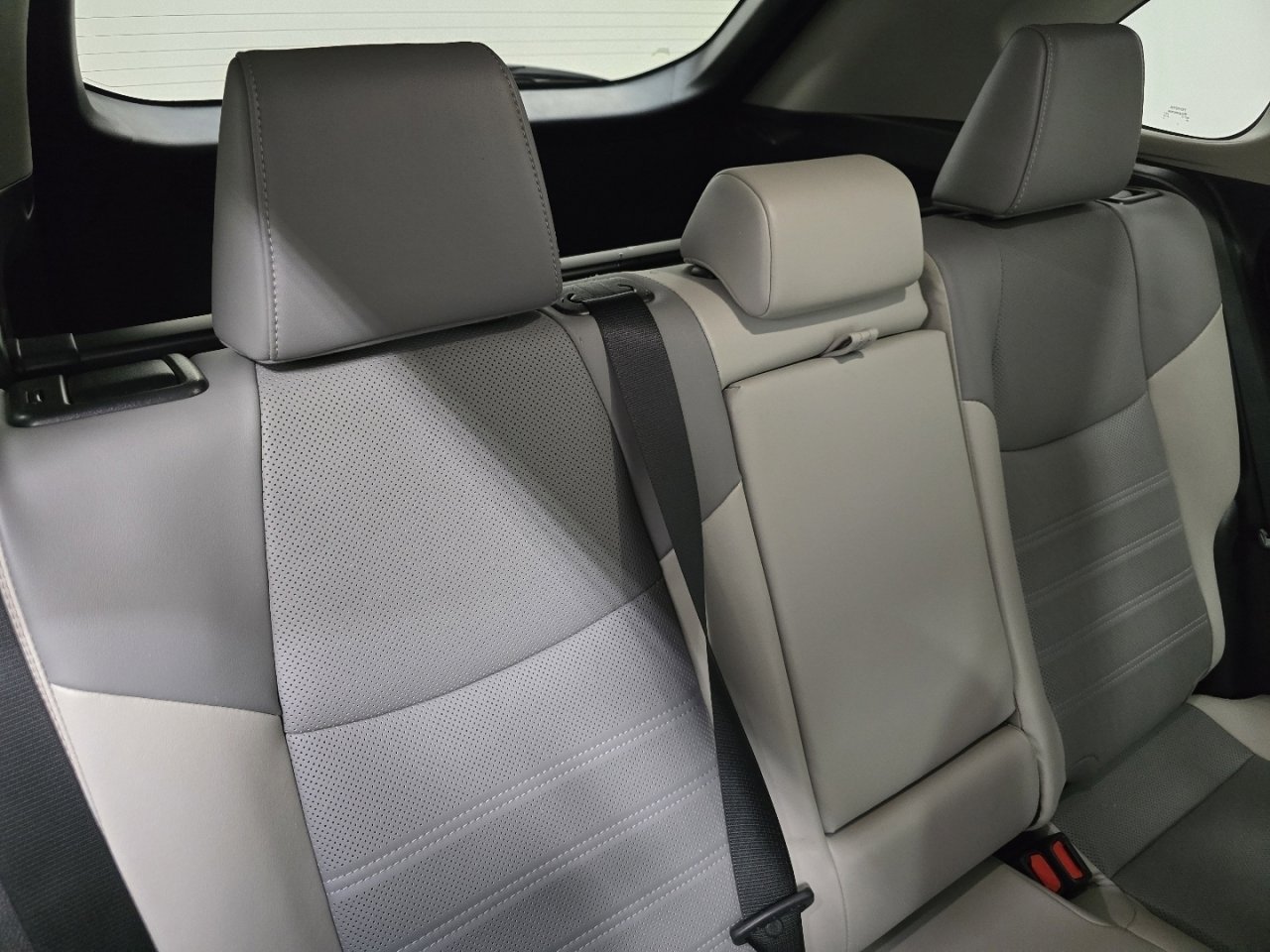 Used 2024 Toyota RAV4 Limited image 21