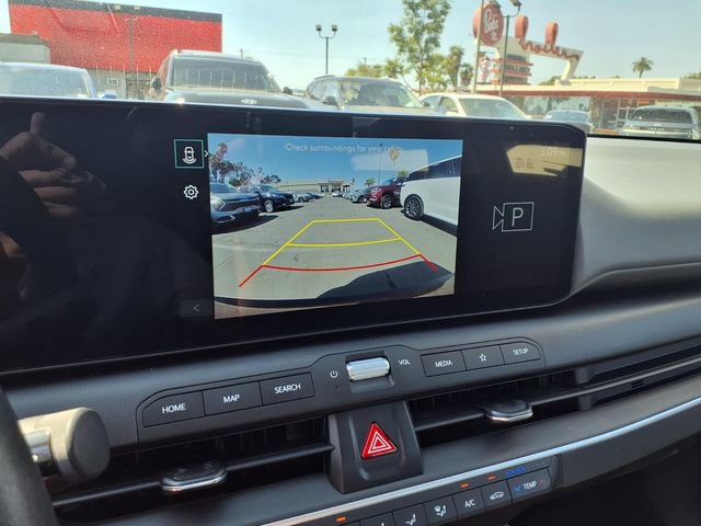 Used 2025 Kia K4 FWD image 21