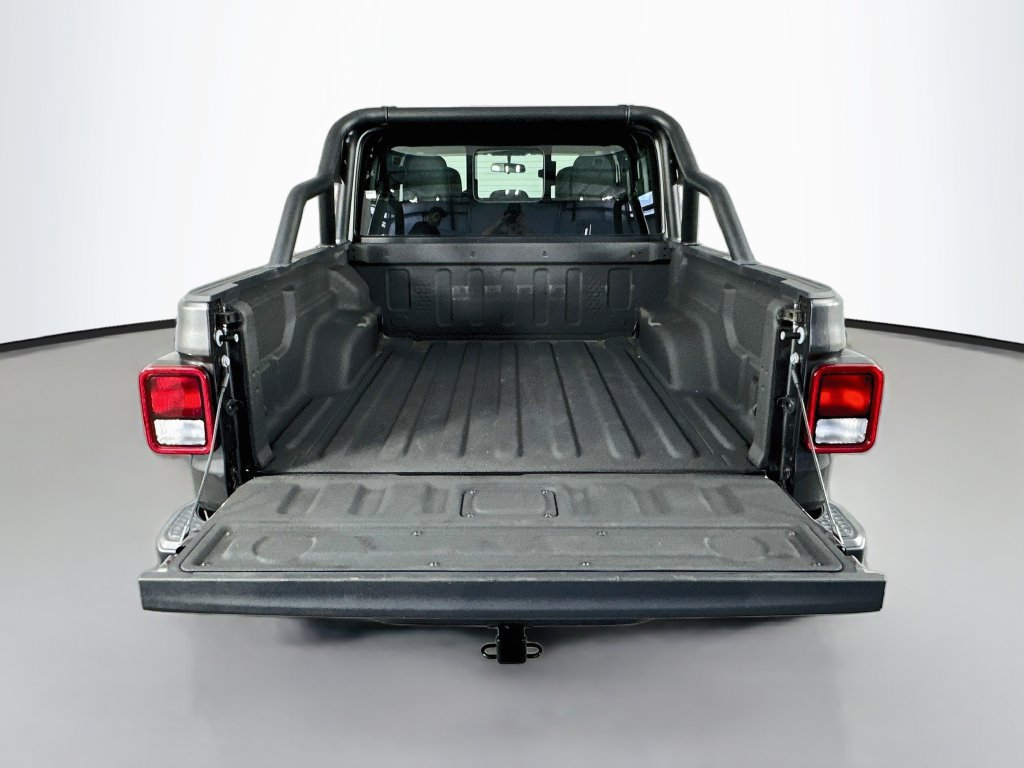 Used 2024 Jeep Gladiator Sport AWD/4WD image 28