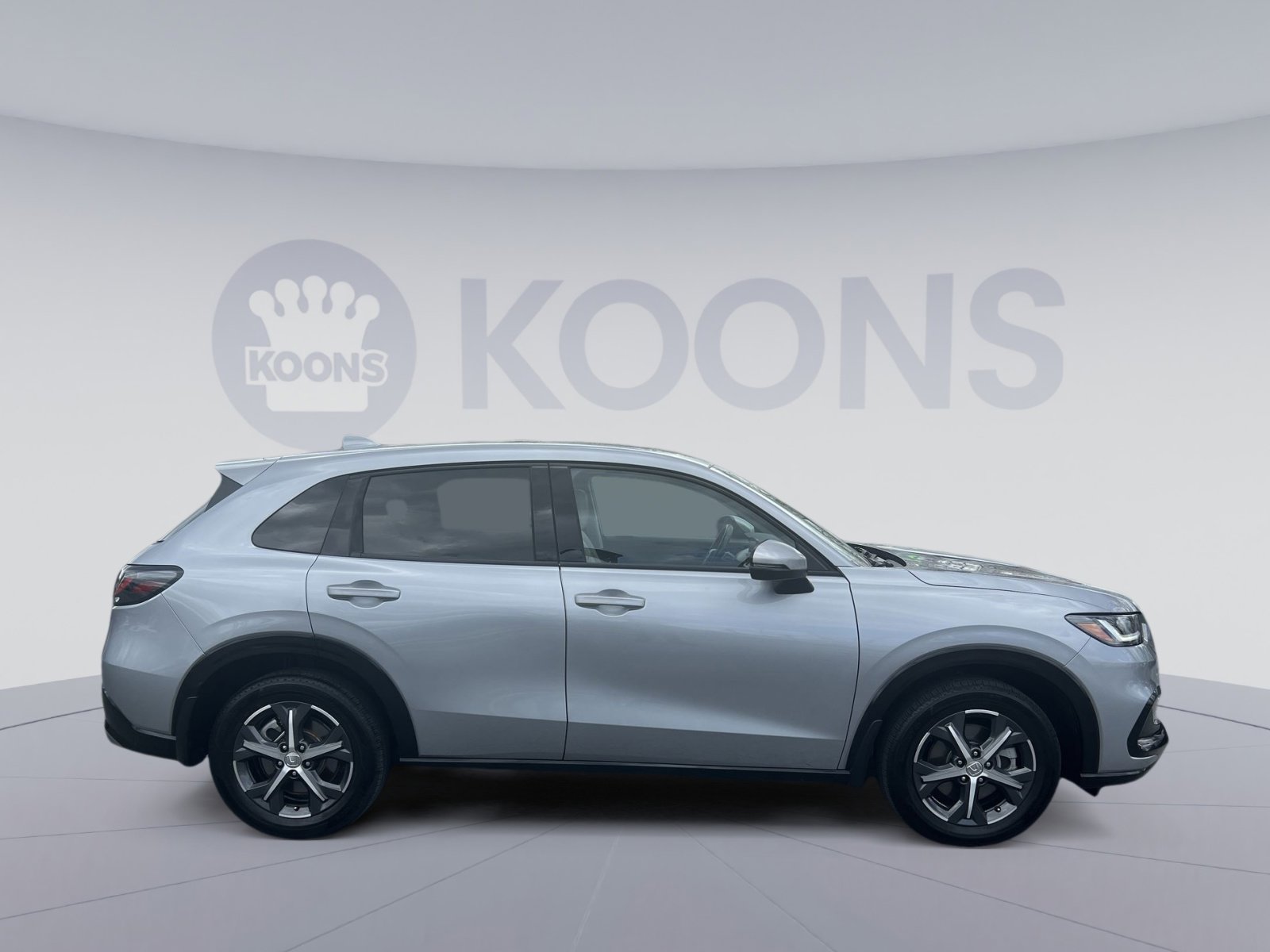 Used 2023 Honda HR-V EX-L image 8