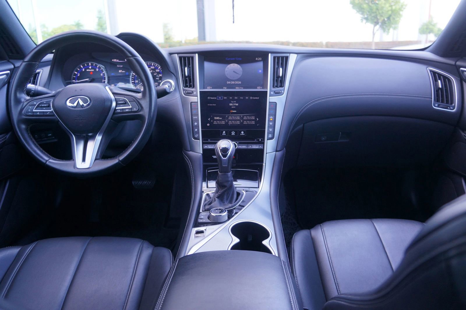 Used 2018 INFINITI Q60 2.0t w/ Cargo Package RWD image 25