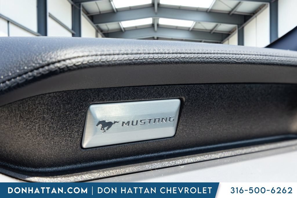 Used 2021 Ford Mustang Premium RWD image 15