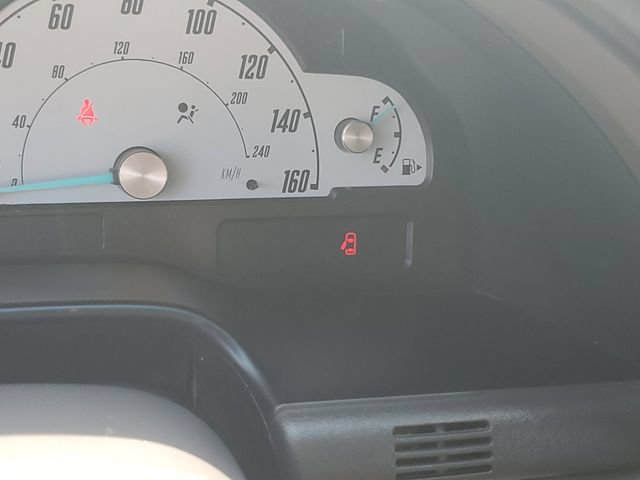 Used 2002 Ford Thunderbird RWD image 16