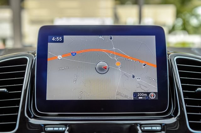 Used 2018 Mercedes-Benz GLS 550 4MATIC image 20