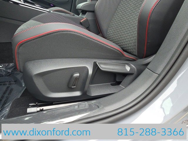 New 2025 Volkswagen GTI SE image 34