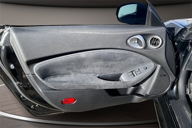 Used 2013 Nissan 370Z Touring w/ Sport Pkg image 18